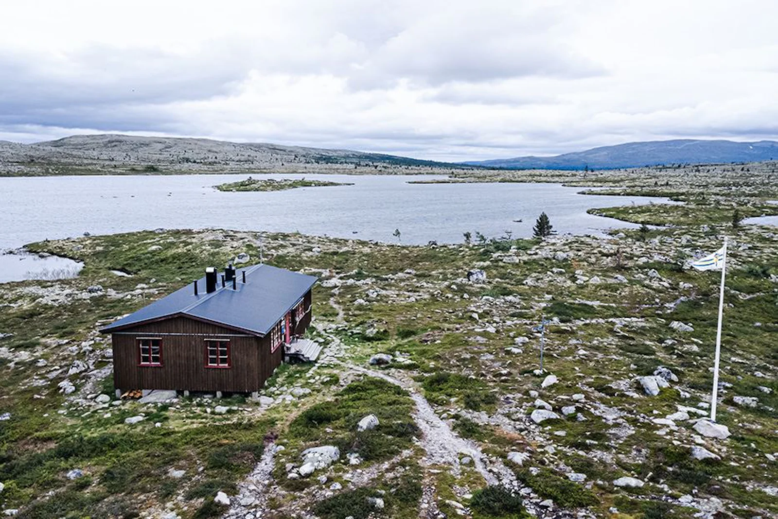 STF Storrödtjärn Fjällstuga – bild 5 av 5