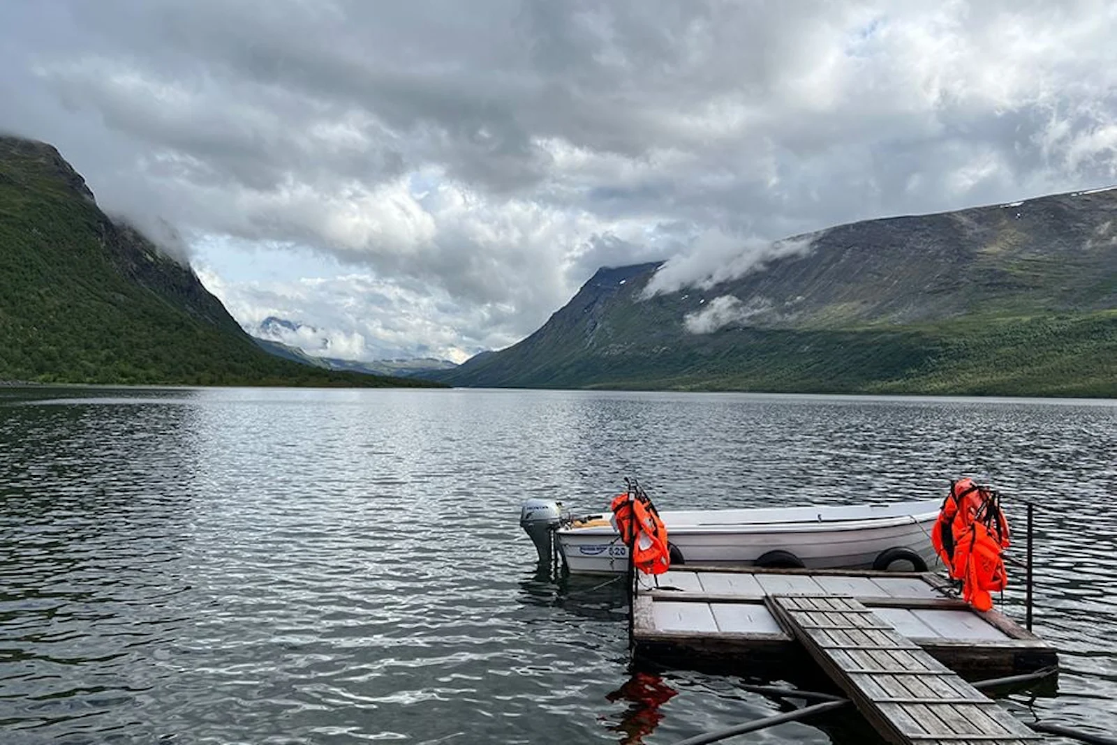 STF Teusajaure Fjällstuga – bild 3 av 5